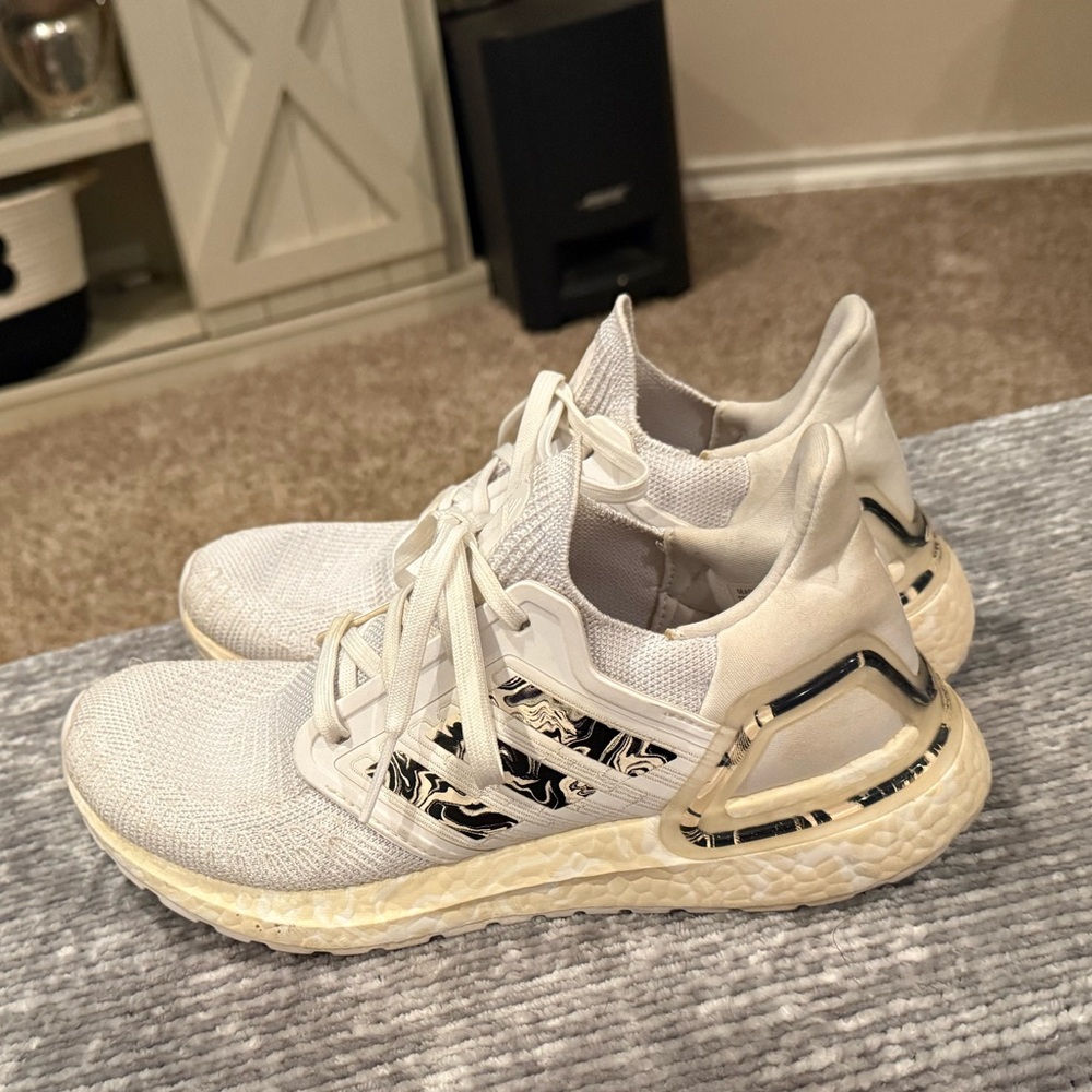 Adidas Ultra Boost Women’s White and Gold